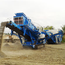 Two new-style mobile crushing p